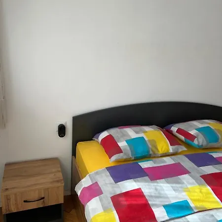 Appartement Practico, Comodo Y Centrico. Gabrovo